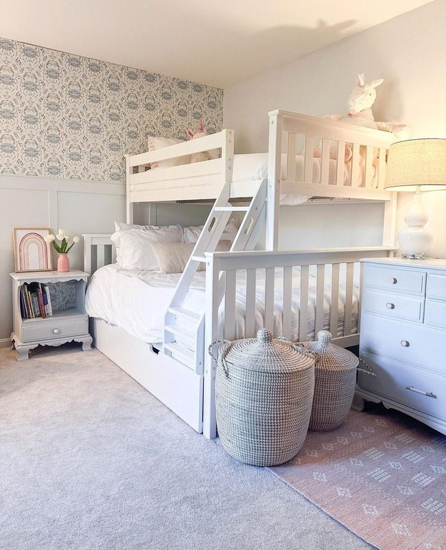 Pastel Bunk Bed Dreams