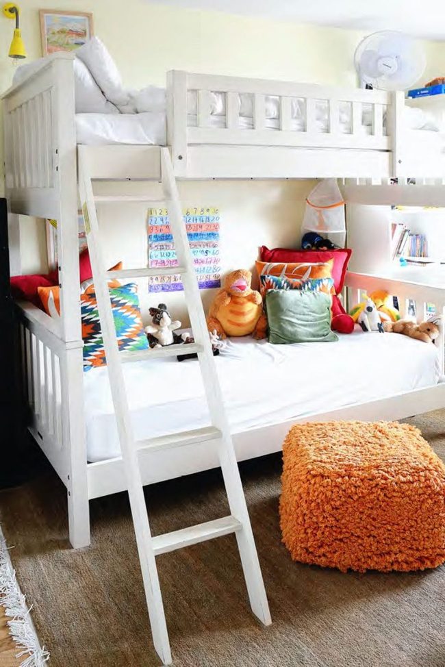Colorful Pillows Transform Bunk Beds