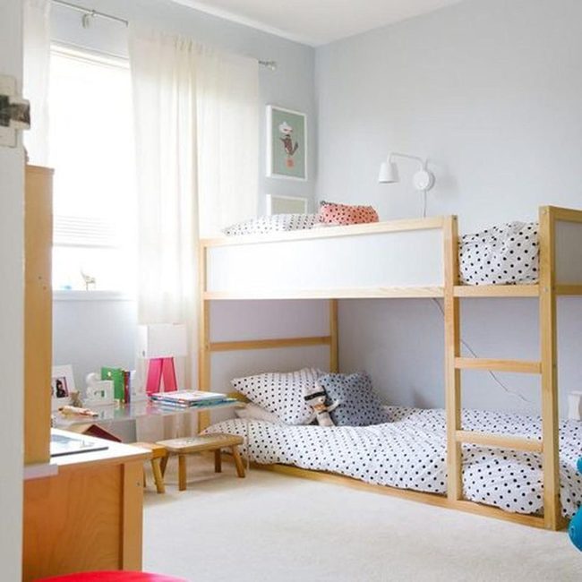 Polka-Dot Bunk Beds Flooded Light