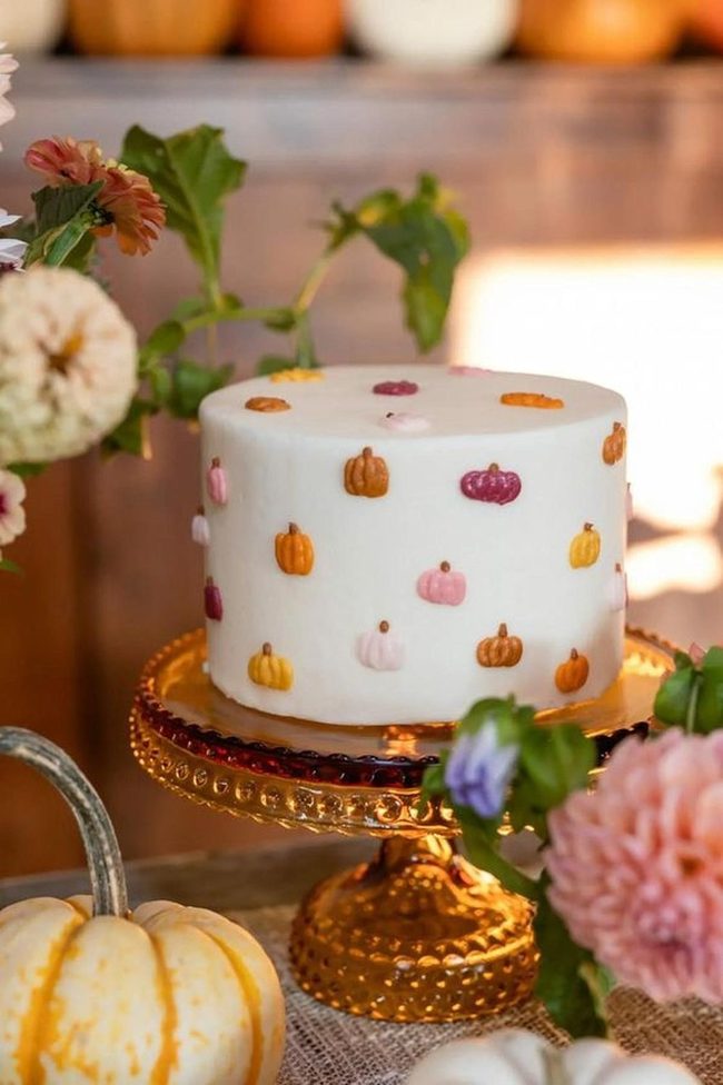 Frosted Pumpkin Cake Display