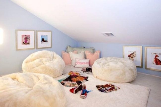 Pale Blue Retreat With Bean Bags