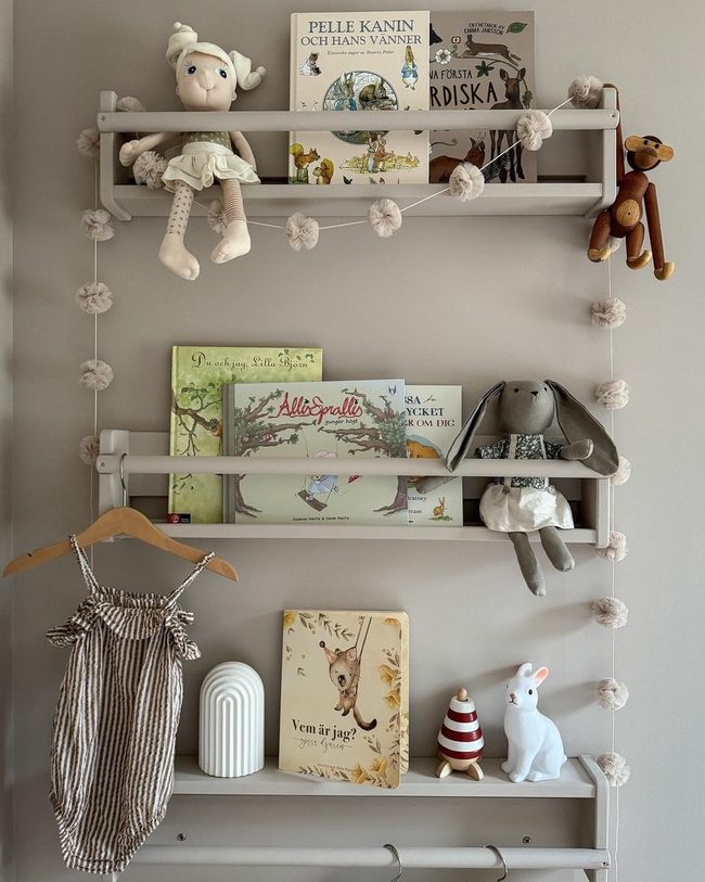Pastel Shelves With Soft Storytelling