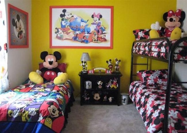 Yellow Walls Mickey Paradise