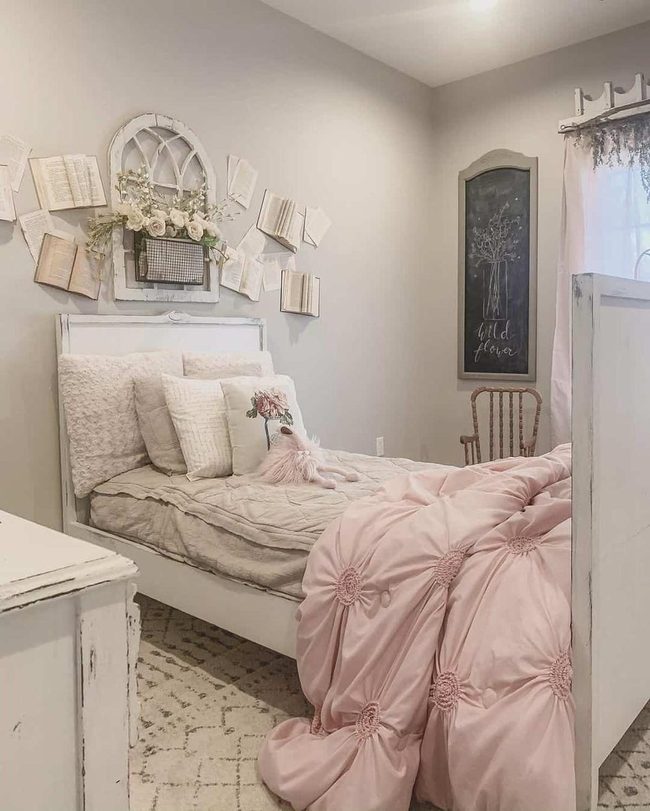 Distressed White Bed Gray Pink Bedding