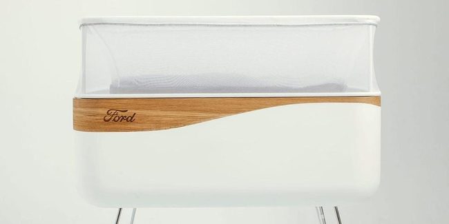 White Frame, Wood-Branded Bassinet