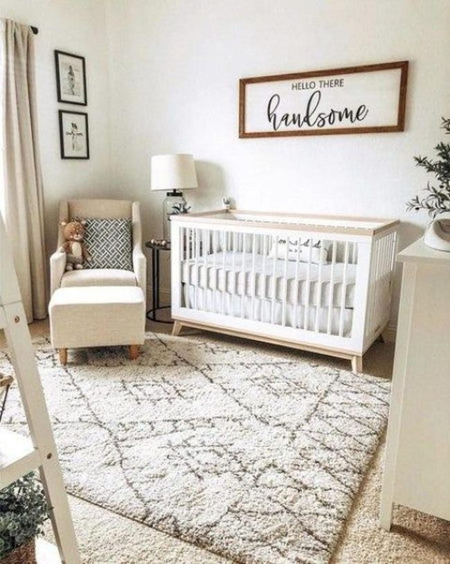White Crib, Wooden Warmth