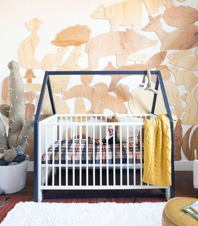 White Crib, Wooden Warmth