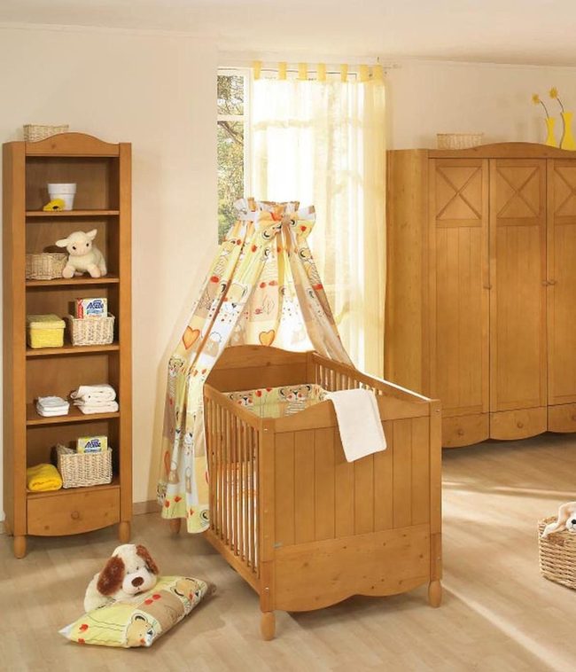 Heart Canopy Nursery Yellow