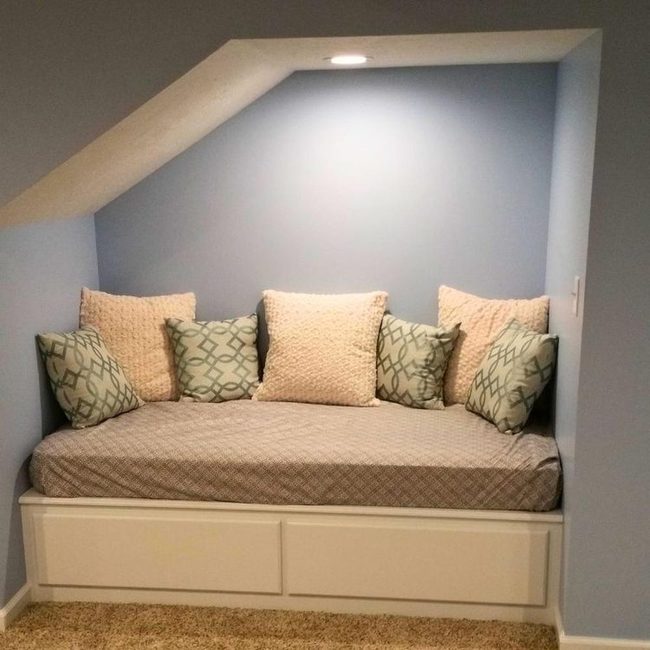 Staircase Bed With Built-In Shelves