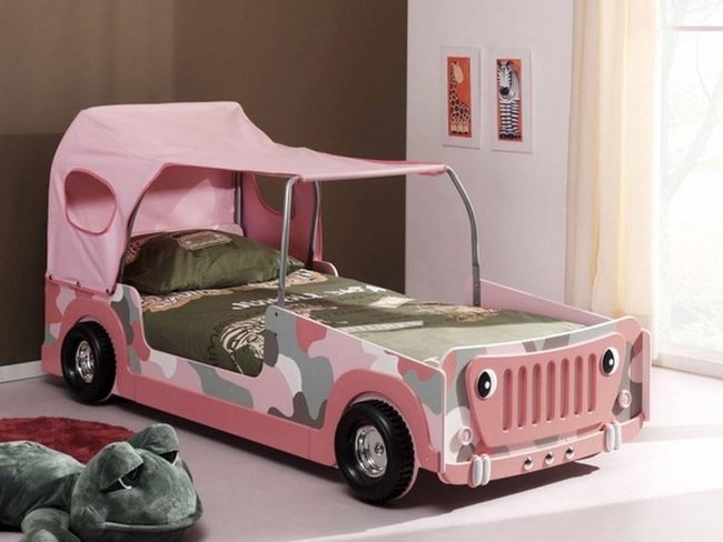 Pink Camouflage Jeep Bed