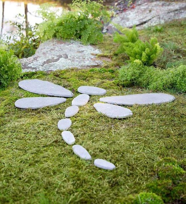 Stone Dragonfly Garden Glow