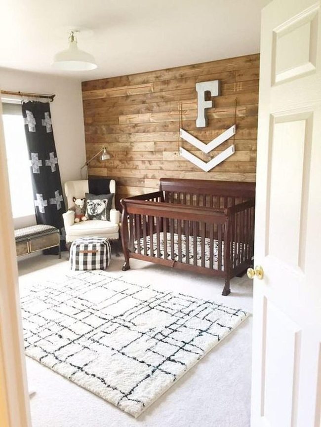 Dark Wood Crib, Warm Contrast