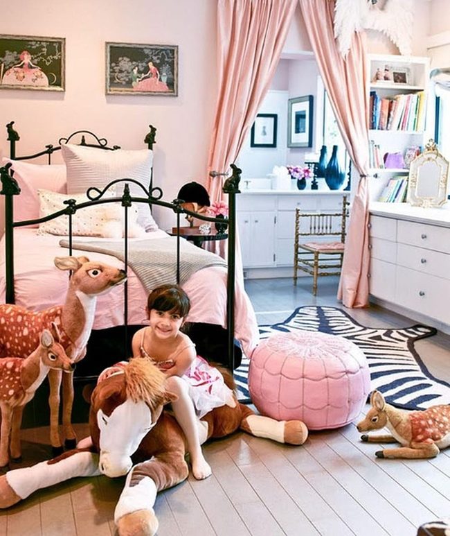 Black Metal Bed Pink Paradise