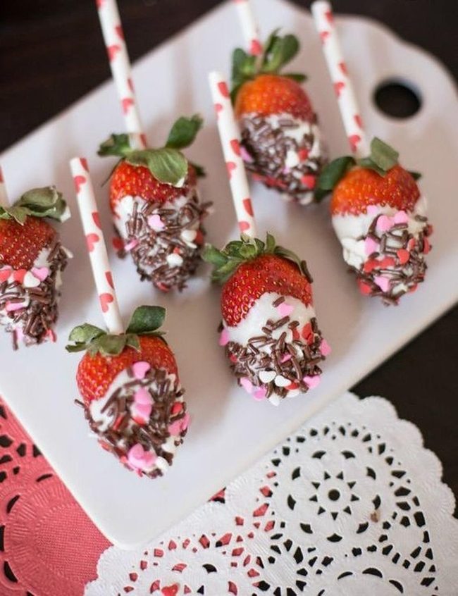Red Berries White Chocolate Sprinkles