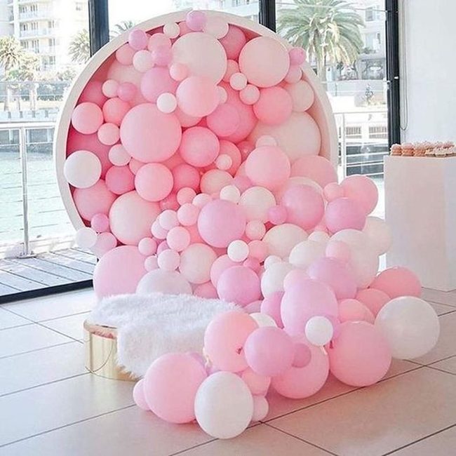 Pink Balloon Party Room