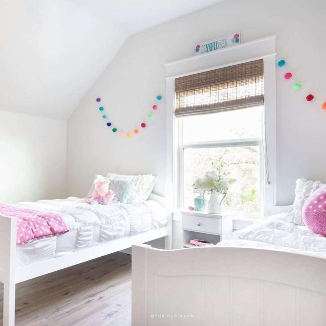 Multicolored Pompoms Twin Bedroom