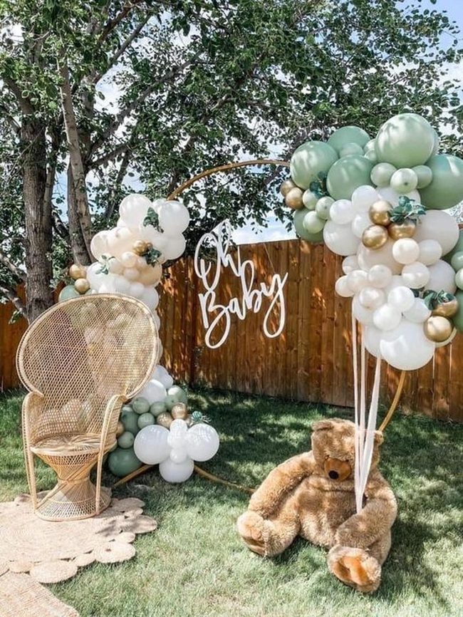 White Balloon Garden Baby Celebration