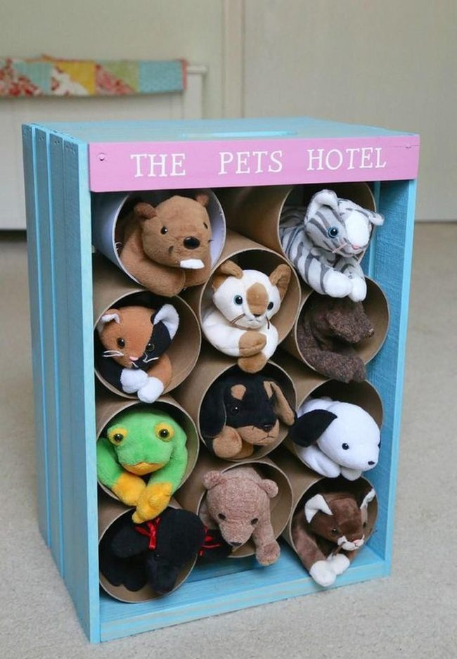 Bright Blue Pet Hotel Cardboard