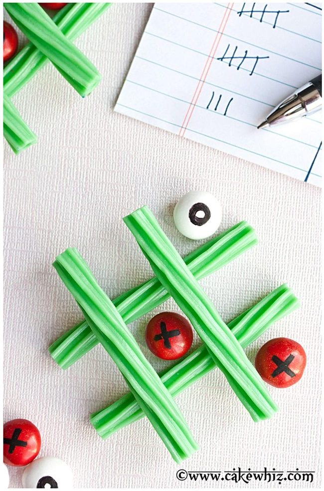 Edible Green Grid Game