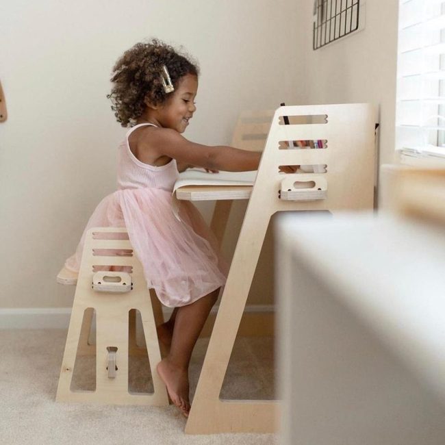 Colorful Kids Desk With Storage