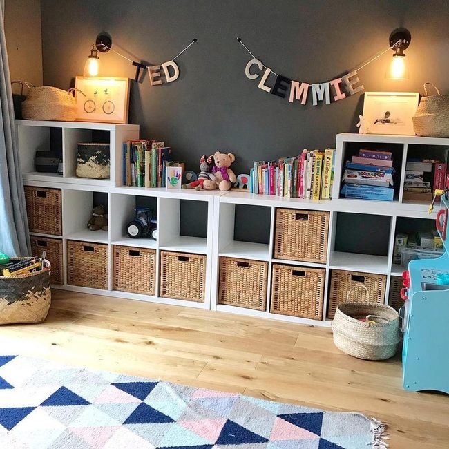 Colorful Shelves, Happy Readers