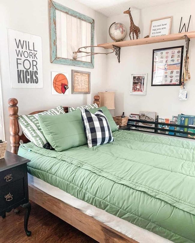 Basketball Boy'S Pastel Green Room