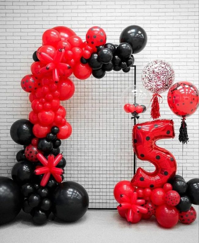 Red Polka Dot Balloon Arch
