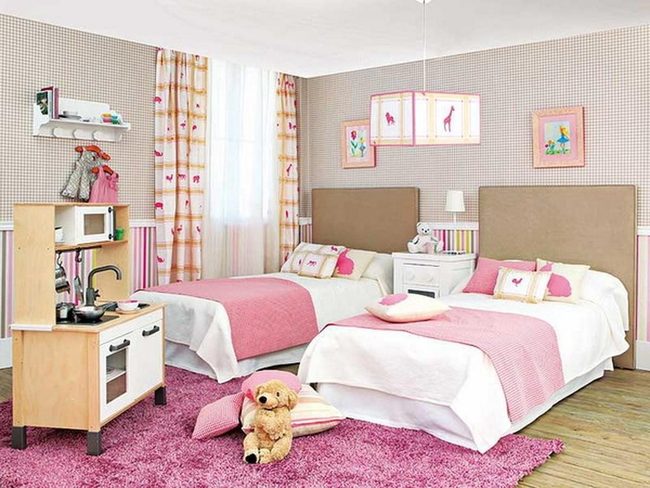 Pink Checkered Bedroom With Play Kitchen