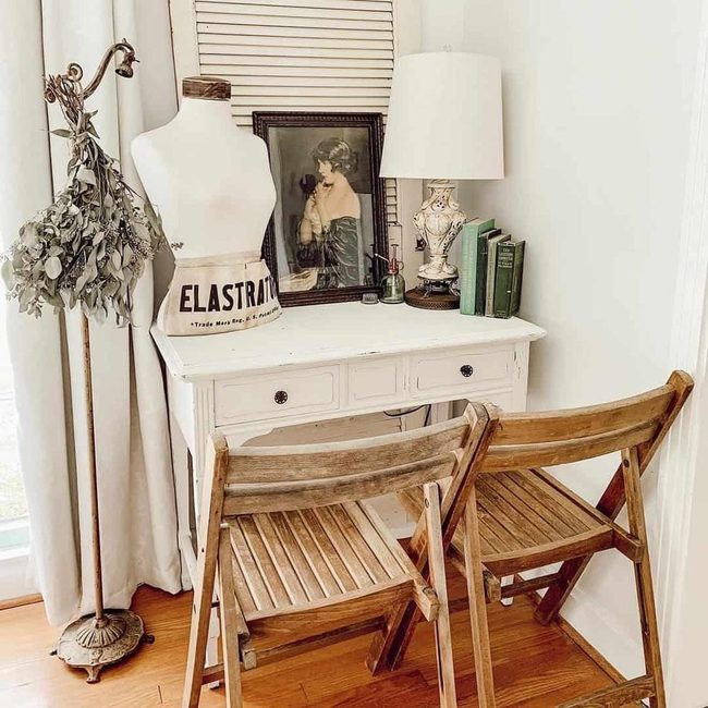 Antique White Desk, Artistic Soul