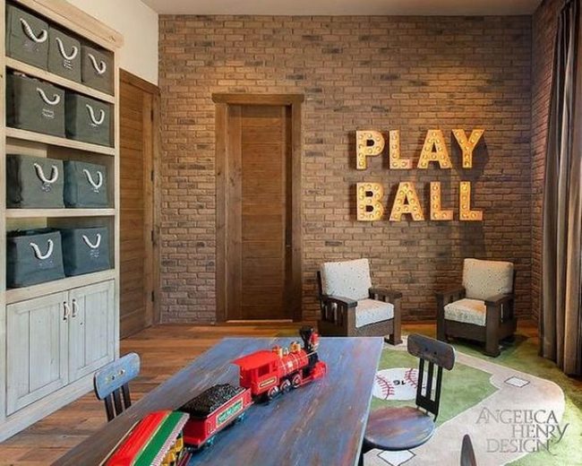 Play Ball Brick Room