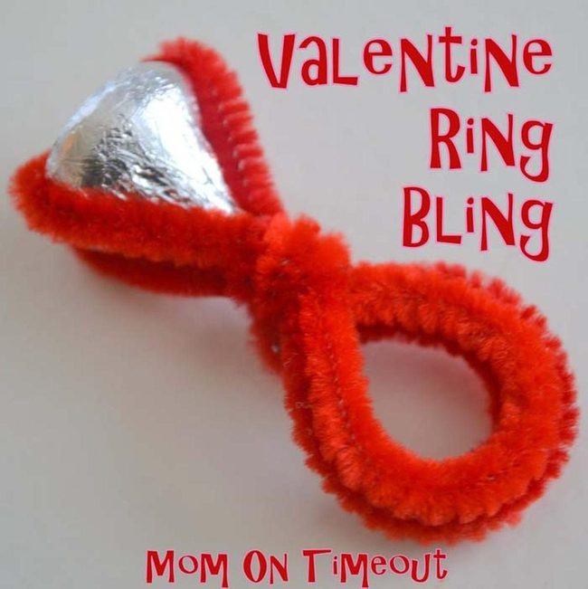 Chocolate Kiss Pipe Cleaner Ring