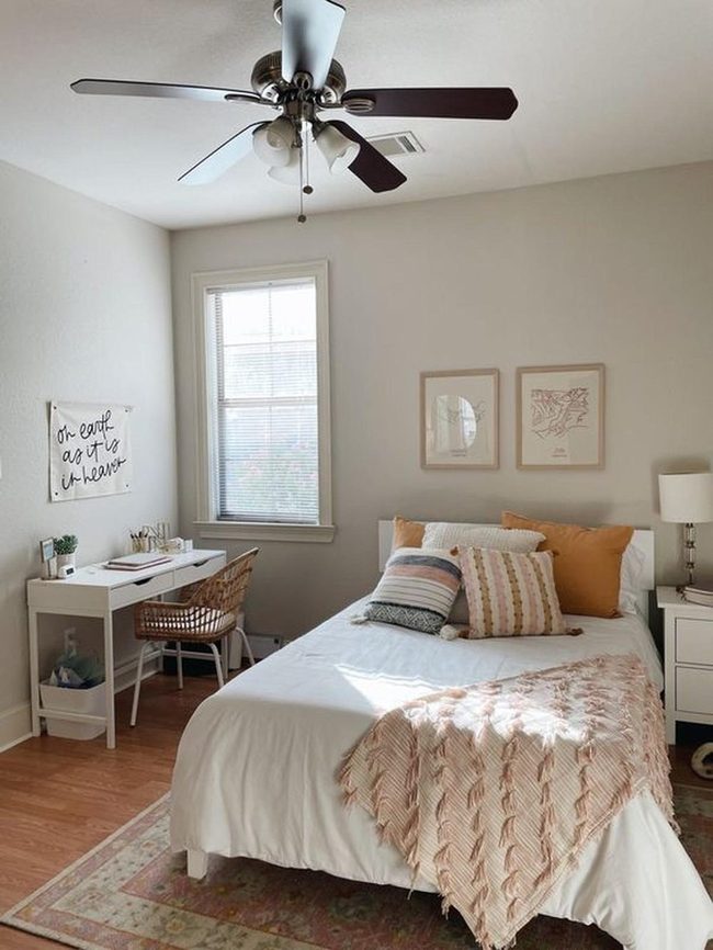 Sunlit White Bedroom With Natural Accents