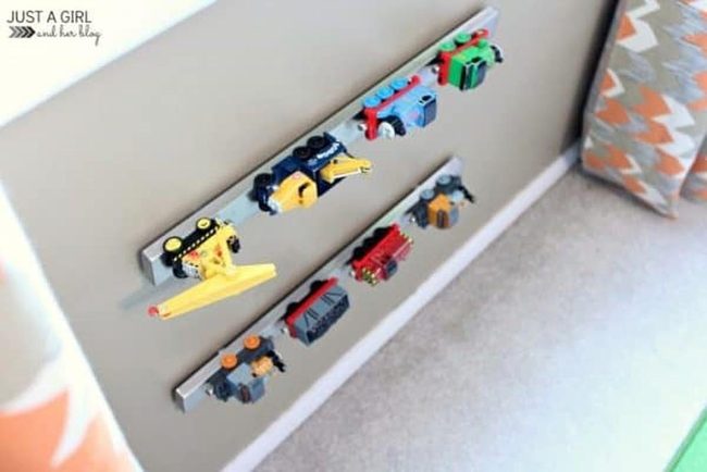 Magnetic Steel Rails For Train Display