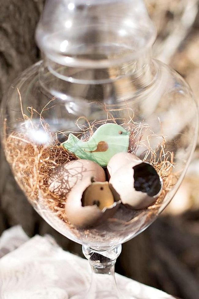 Glass Nest With Emerald Bird