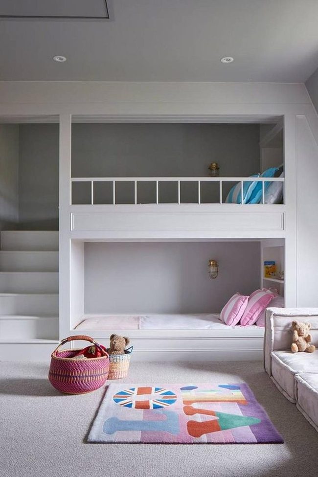Blue And Pink Bunk Bedroom