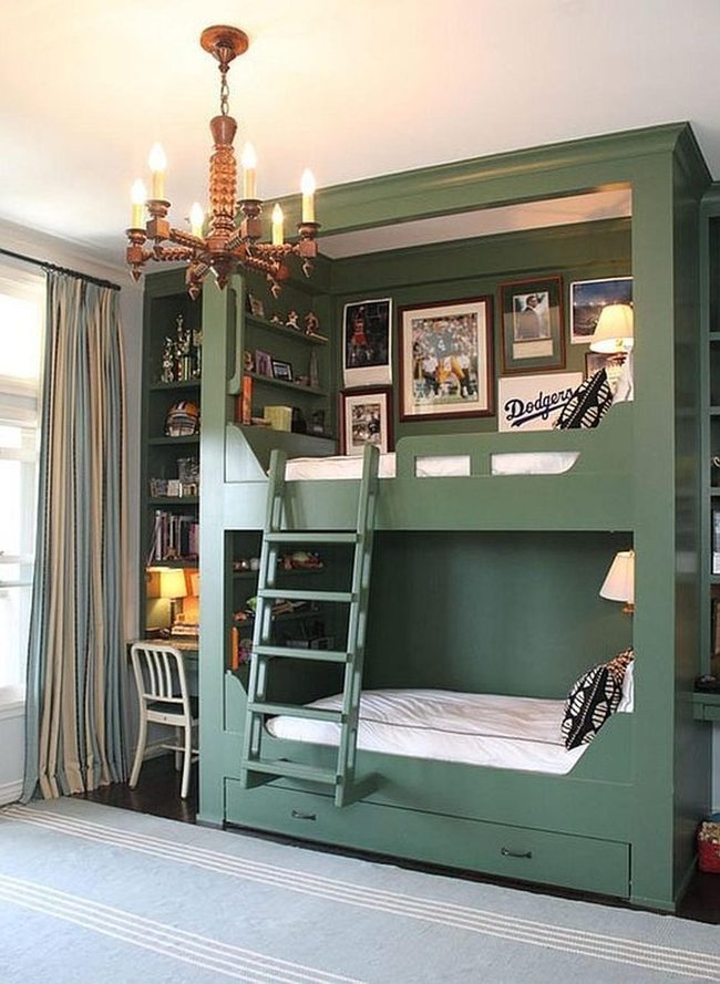 Forest-Green Bunk Room