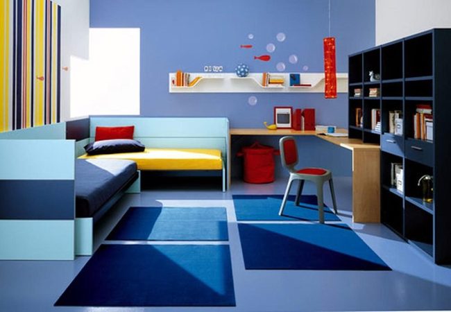 Blue Walls, Yellow Energy