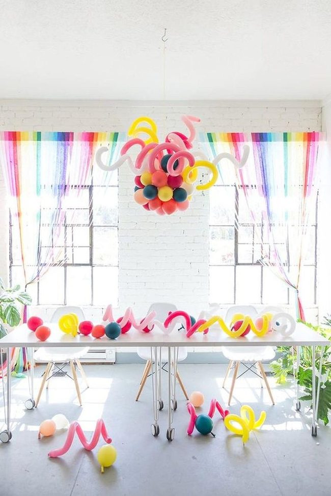 Floating Balloon Chandelier Party