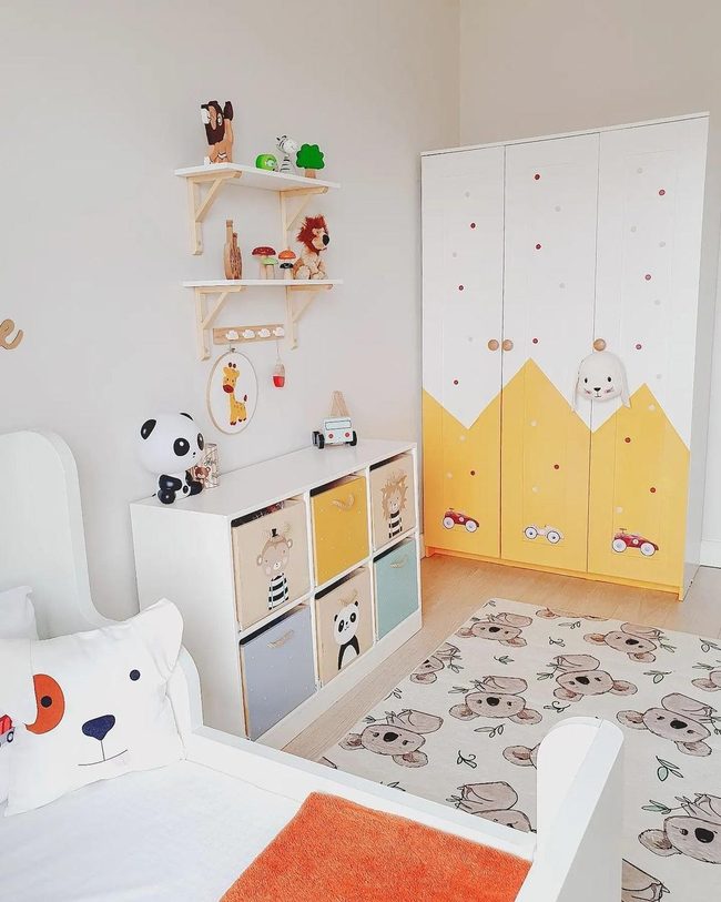 Yellow And Blue Children'S Room