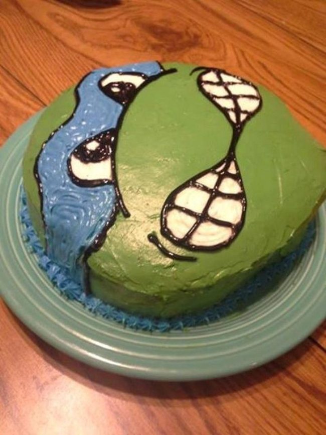 Grinning Green And Blue Cake Faces