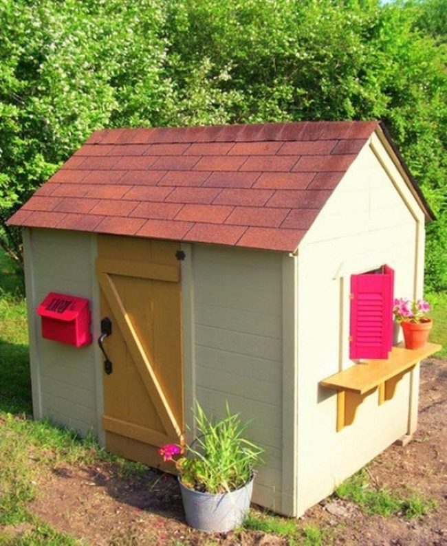 Beige Shed, Red Shutters, Garden Charm