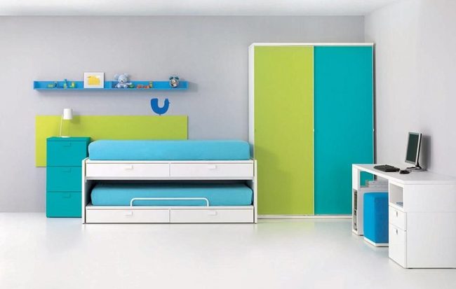 Blue-Green Double-Decker Bedroom