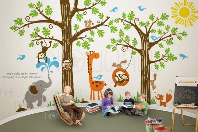 Jungle Animals Reading Nook
