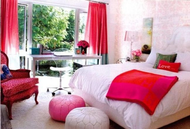 Red Love Pillows Pop
