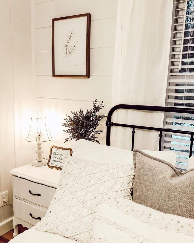 White Wood Nightstand With Black Wire Lamps