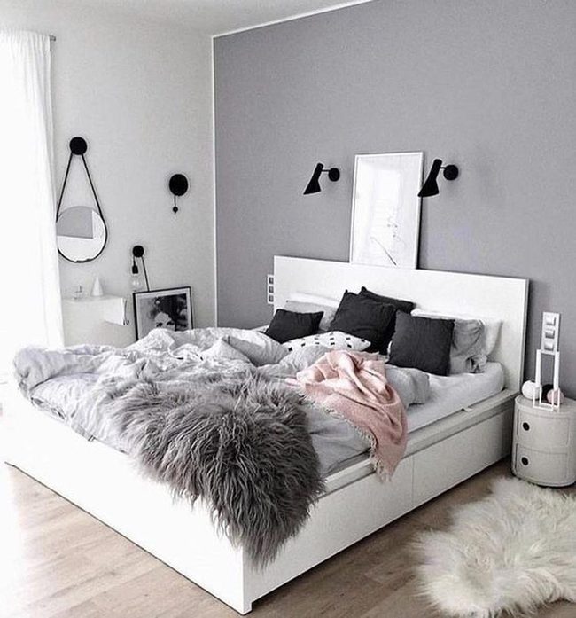 Gray Walls, Personal Expression