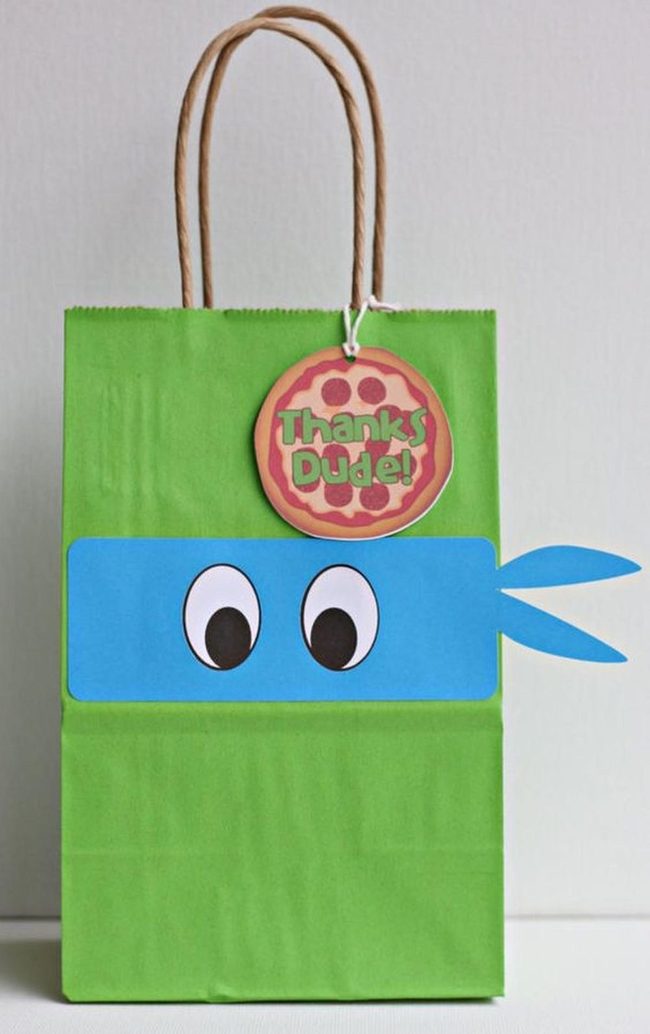 Blue Eyes Pizza Tag Thanks