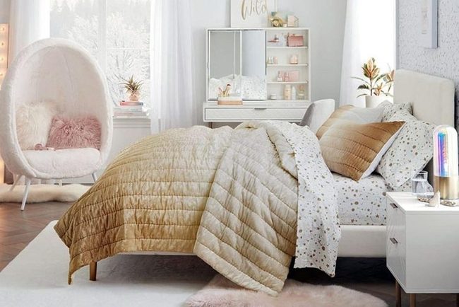 Golden Quilted Luxury Bedroom