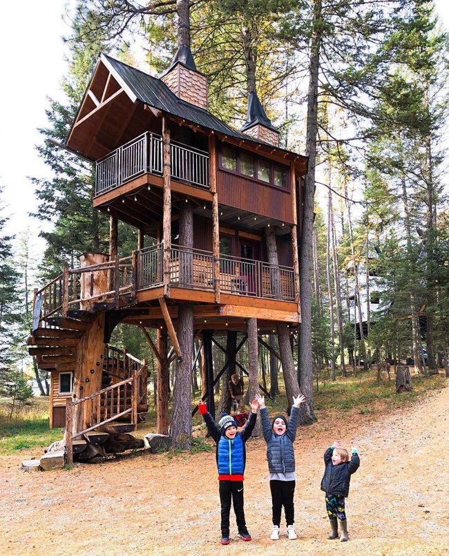 Stone Castle Treehouse Dreams