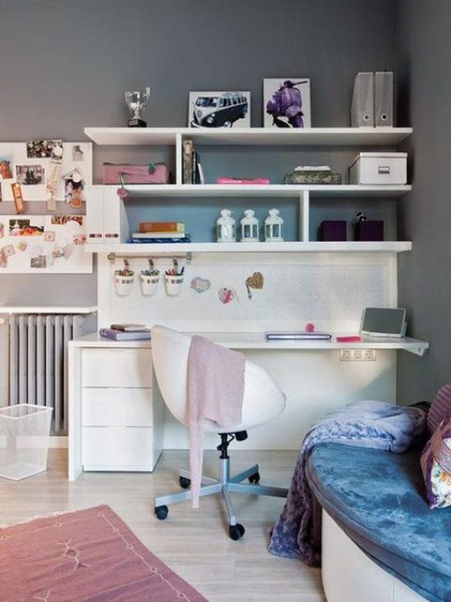 White Desk, Pink Accents, Focus